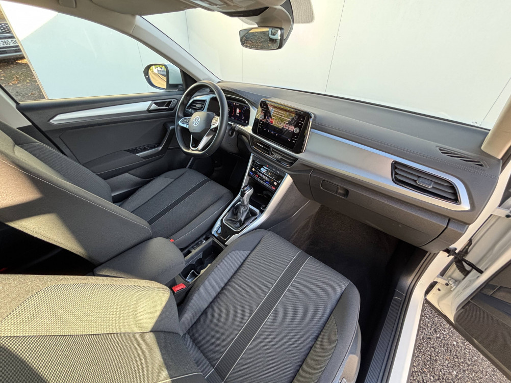 Acheter Volkswagen T-Roc T-Roc 2.0 TDI 150 Start/Stop DSG7 Life Business 5p occasion dans les concessions du Groupe Faurie