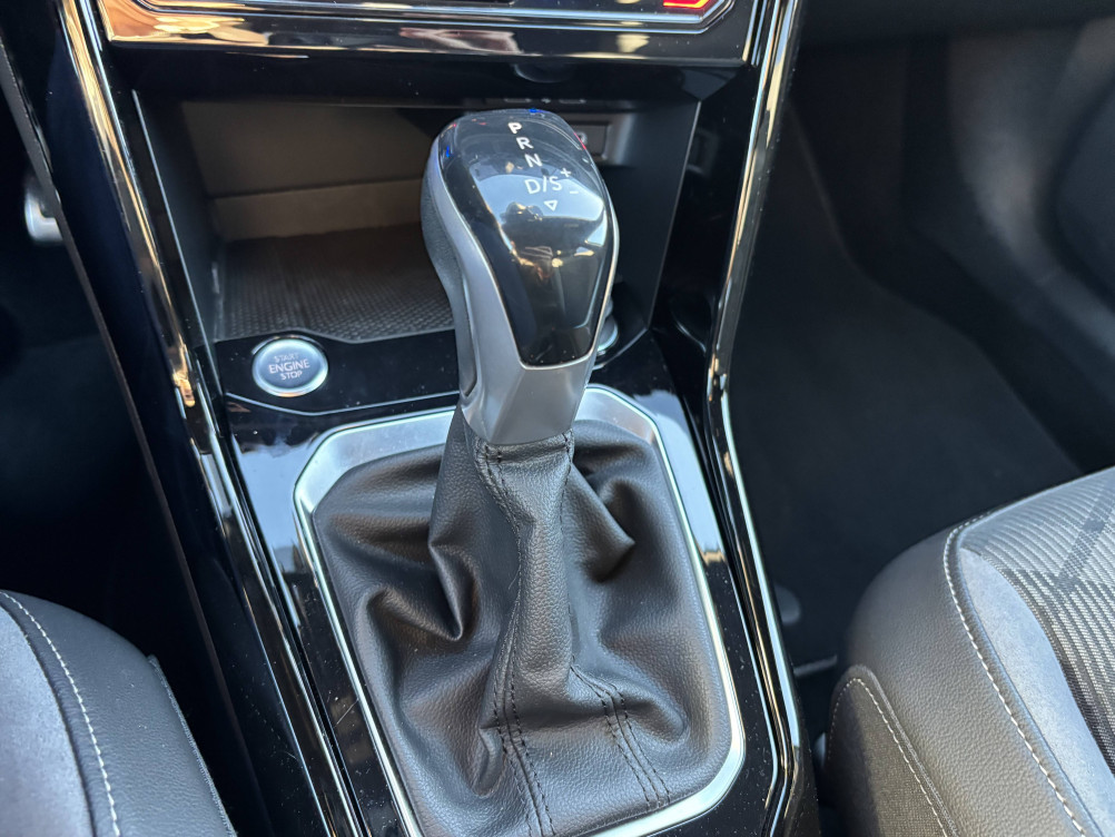 Acheter Volkswagen T-Roc T-Roc 1.5 TSI EVO 150 Start/Stop DSG7 R-Line 5p occasion dans les concessions du Groupe Faurie