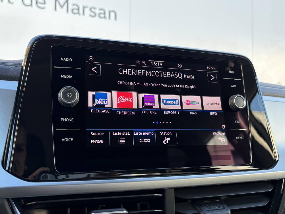 Acheter Volkswagen T-Roc T-Roc 2.0 TDI 150 Start/Stop DSG7 Life Business 5p occasion dans les concessions du Groupe Faurie