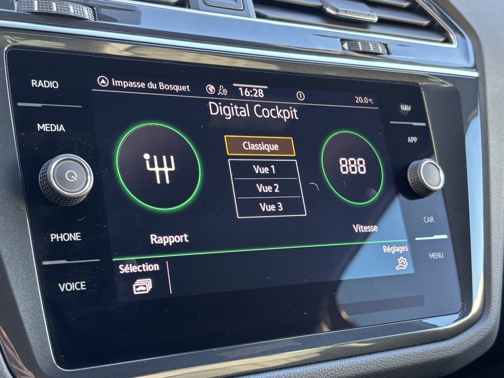 Acheter Volkswagen Tiguan Tiguan 1.4 eHybrid 245ch DSG6 R-Line 5p occasion dans les concessions du Groupe Faurie