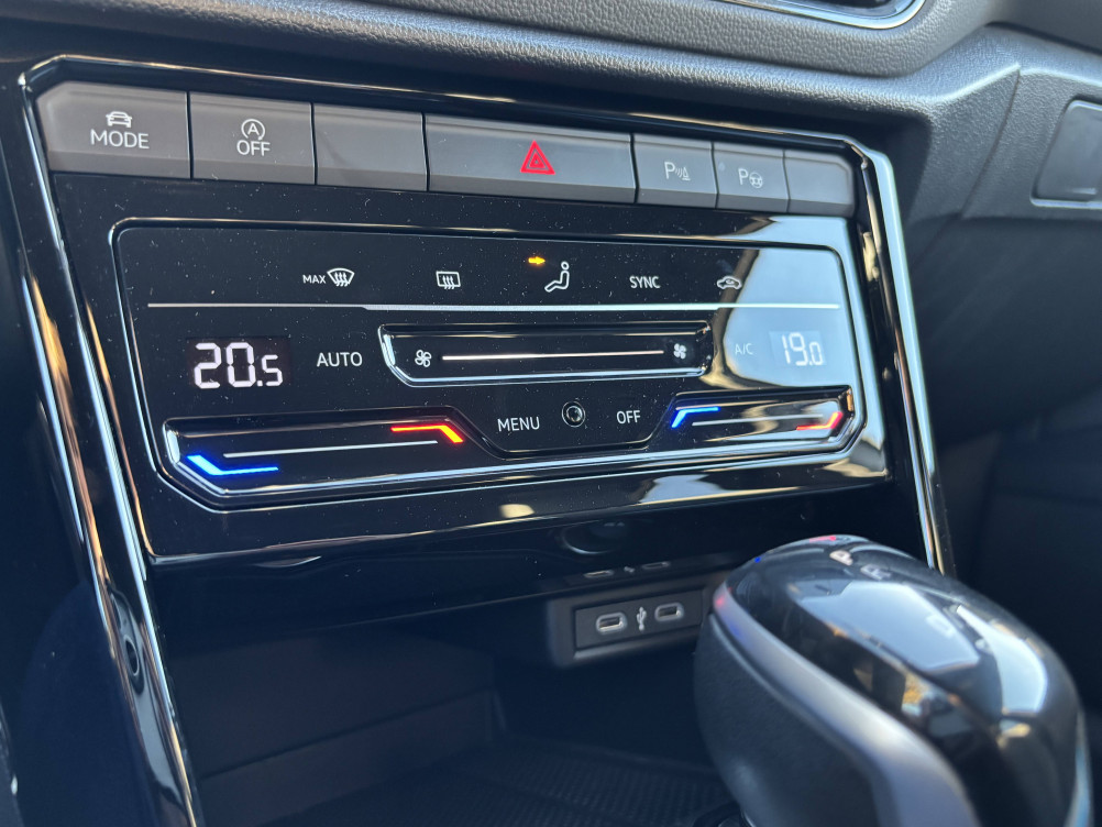 Acheter Volkswagen T-Roc T-Roc 1.5 TSI EVO 150 Start/Stop DSG7 R-Line 5p occasion dans les concessions du Groupe Faurie