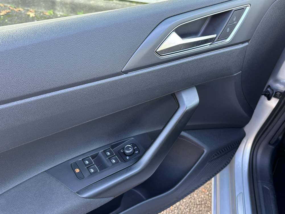 Acheter Volkswagen Taigo Taigo 1.0 TSI 110 DSG7 R-Line 5p occasion dans les concessions du Groupe Faurie