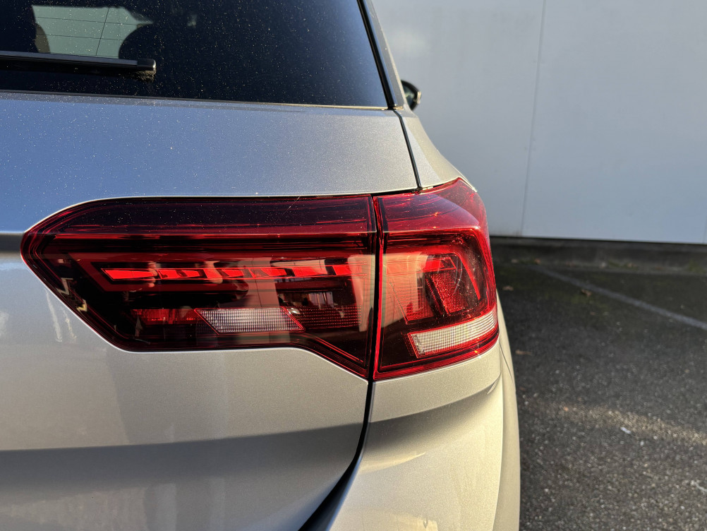 Acheter Volkswagen T-Roc T-Roc 1.5 TSI EVO 150 Start/Stop DSG7 R-Line 5p occasion dans les concessions du Groupe Faurie
