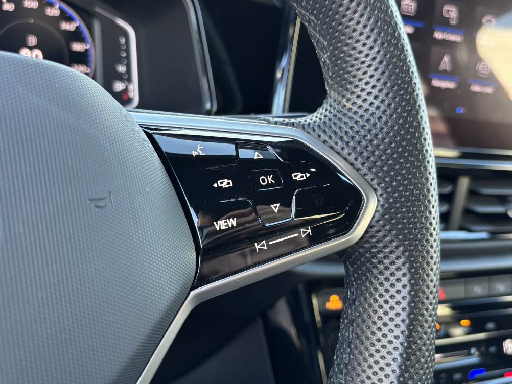 Acheter Volkswagen T-Roc T-Roc 1.5 TSI EVO 150 Start/Stop DSG7 R-Line 5p occasion dans les concessions du Groupe Faurie