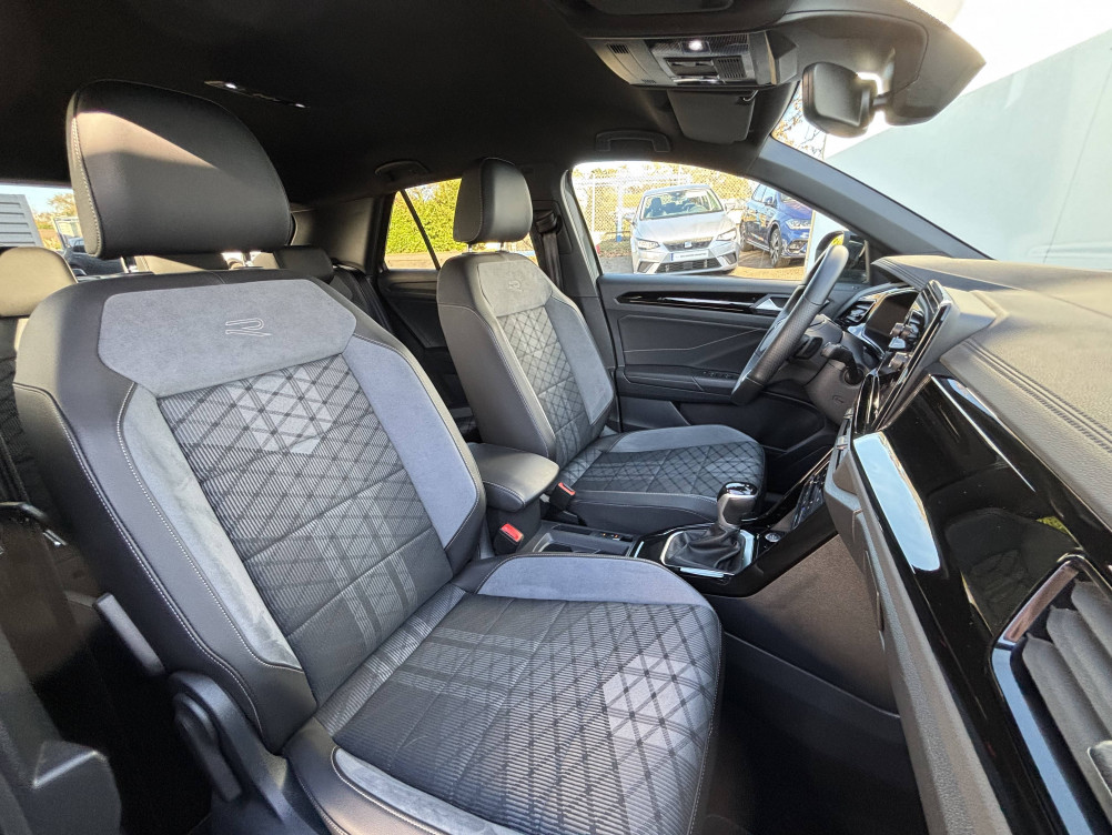Acheter Volkswagen T-Roc T-Roc 1.5 TSI EVO 150 Start/Stop DSG7 R-Line 5p occasion dans les concessions du Groupe Faurie