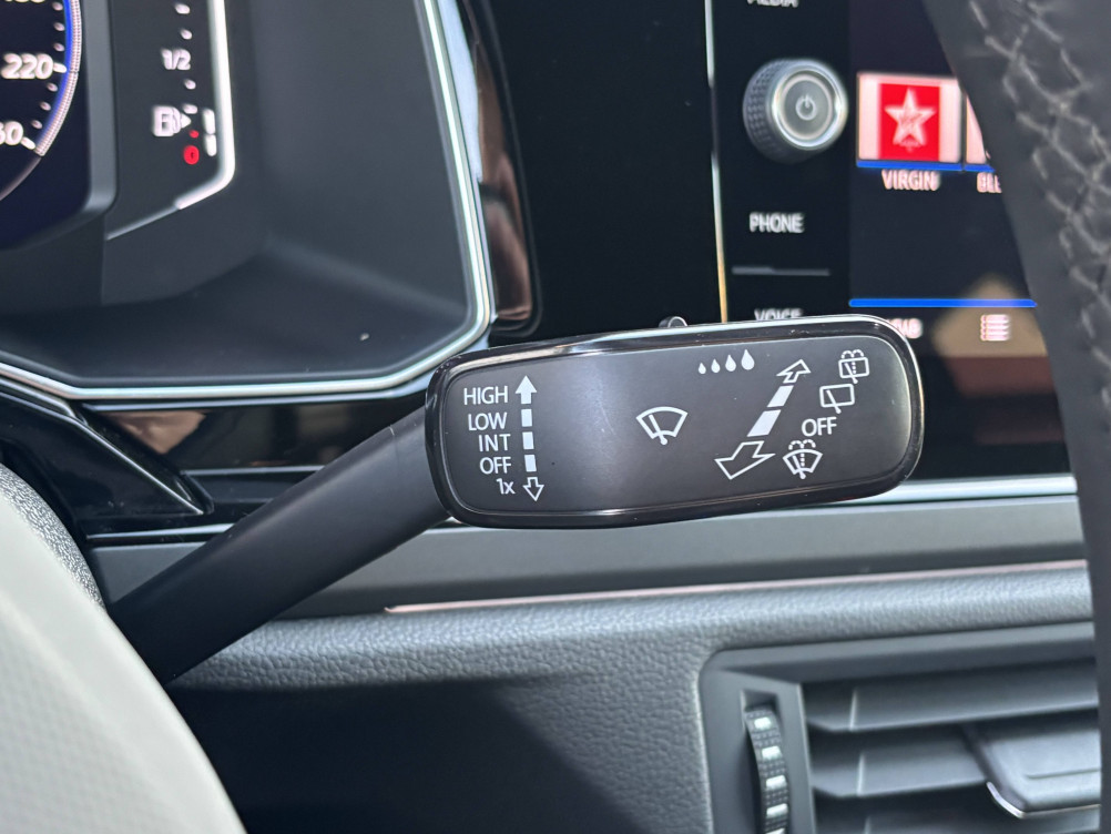 Acheter Volkswagen Taigo Taigo 1.5 TSI 150 DSG7 R-Line 5p occasion dans les concessions du Groupe Faurie