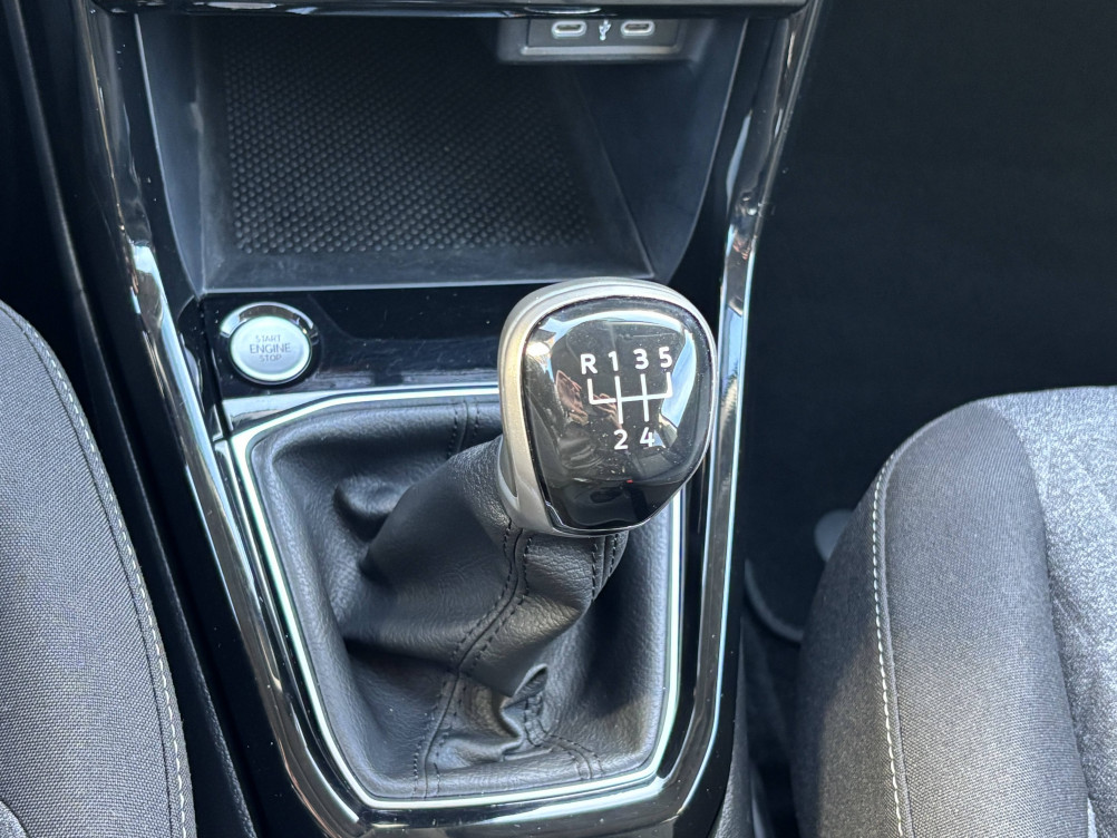 Acheter Volkswagen T-Cross T-Cross 1.0 TSI 95 Start/Stop BVM5 VW Edition 5p occasion dans les concessions du Groupe Faurie