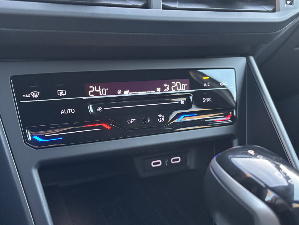 Acheter Volkswagen Taigo Taigo 1.5 TSI 150 DSG7 R-Line 5p occasion dans les concessions du Groupe Faurie