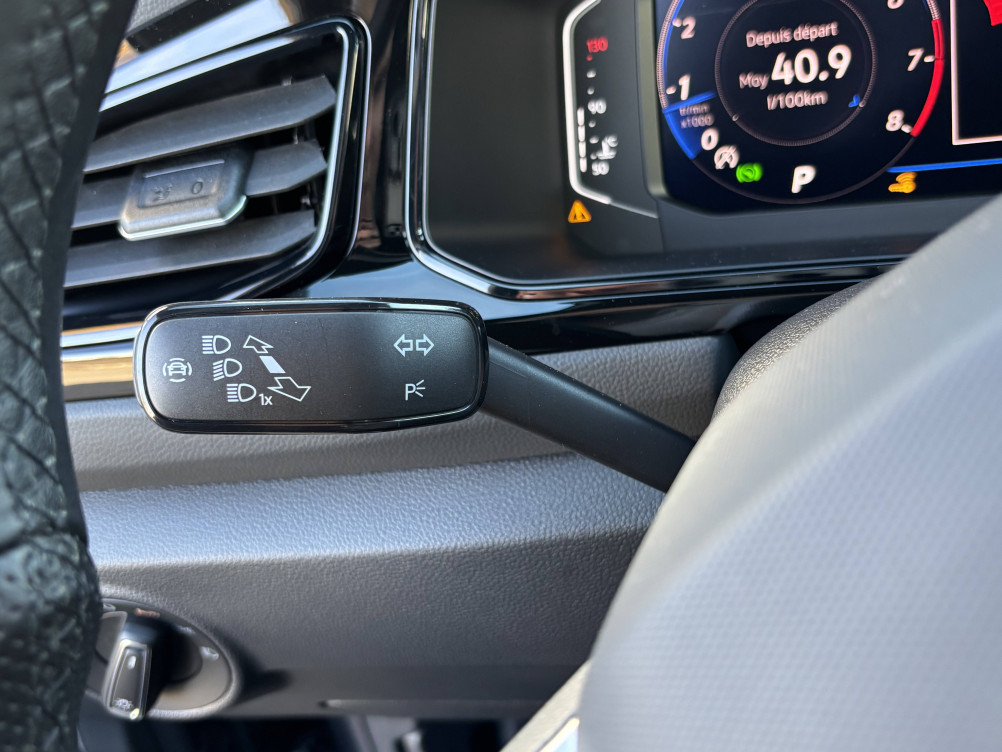 Acheter Volkswagen T-Roc T-Roc 1.5 TSI EVO 150 Start/Stop DSG7 R-Line 5p occasion dans les concessions du Groupe Faurie