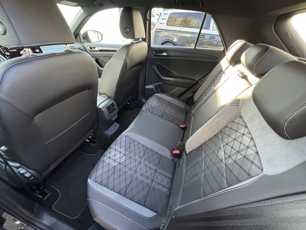 Acheter Volkswagen T-Roc T-Roc 1.5 TSI EVO 150 Start/Stop DSG7 R-Line 5p occasion dans les concessions du Groupe Faurie