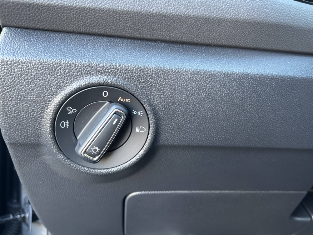 Acheter Volkswagen T-Roc T-Roc 1.5 TSI EVO 150 Start/Stop DSG7 R-Line 5p occasion dans les concessions du Groupe Faurie