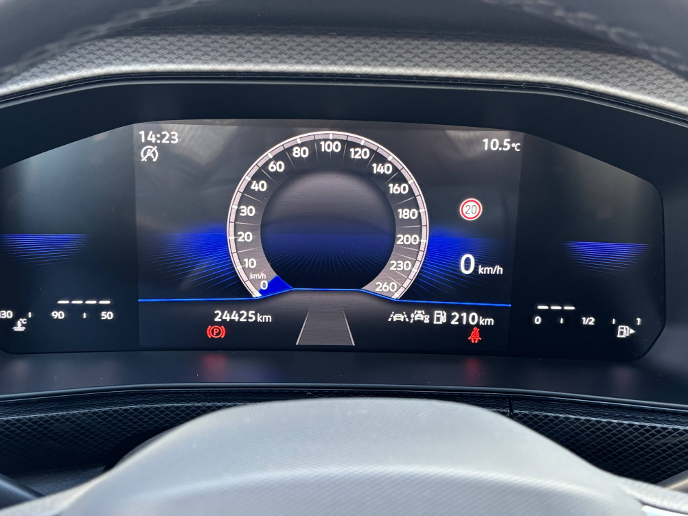 Acheter Volkswagen T-Cross T-Cross 1.0 TSI 95 Start/Stop BVM5 VW Edition 5p occasion dans les concessions du Groupe Faurie