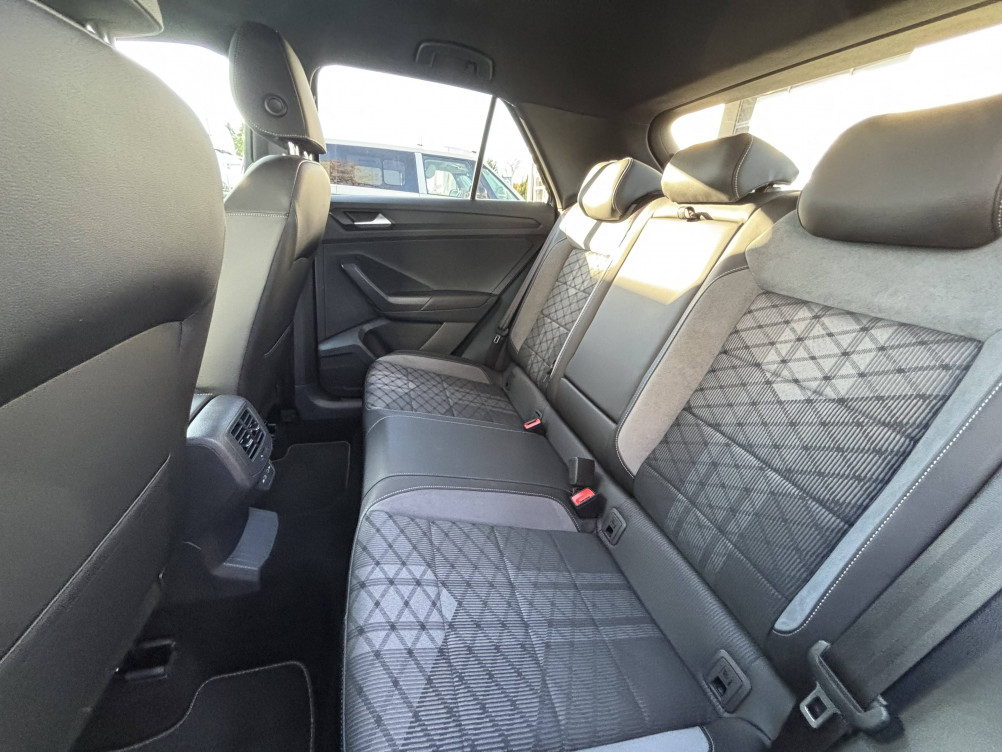 Acheter Volkswagen T-Roc T-Roc 1.5 TSI EVO 150 Start/Stop DSG7 R-Line 5p occasion dans les concessions du Groupe Faurie