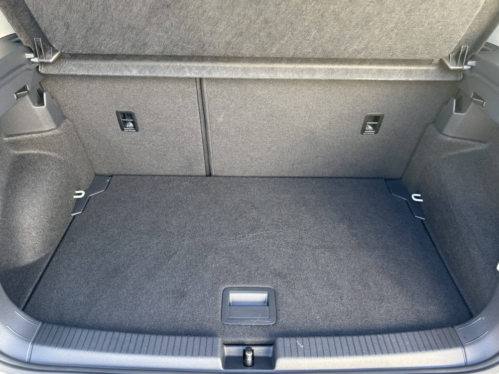 Acheter Volkswagen T-Cross T-Cross 1.0 TSI 95 Start/Stop BVM5 VW Edition 5p occasion dans les concessions du Groupe Faurie