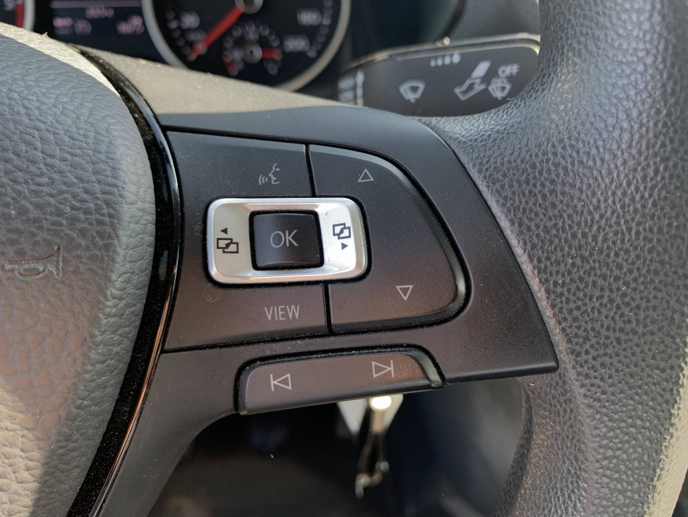 Acheter Volkswagen Crafter CRAFTER VAN 30 L3H3 2.0 TDI 140 CH BUSINESS LINE PLUS 4p occasion dans les concessions du Groupe Faurie