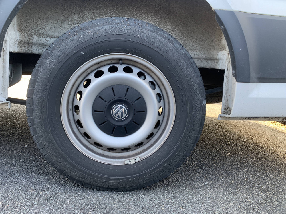 Acheter Volkswagen Crafter CRAFTER VAN 30 L3H3 2.0 TDI 140 CH BUSINESS LINE PLUS 4p occasion dans les concessions du Groupe Faurie