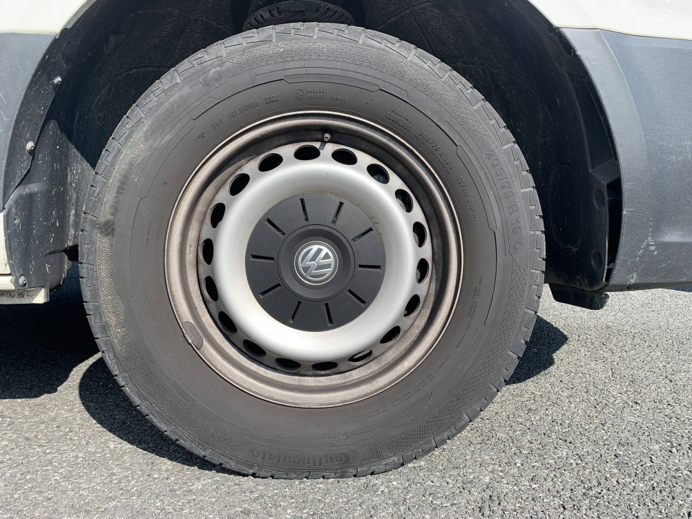 Acheter Volkswagen Crafter CRAFTER VAN 30 L3H3 2.0 TDI 140 CH BUSINESS LINE PLUS 4p occasion dans les concessions du Groupe Faurie