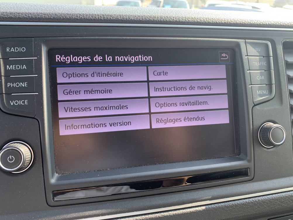 Acheter Volkswagen Crafter CRAFTER VAN 30 L3H3 2.0 TDI 140 CH BUSINESS LINE PLUS 4p occasion dans les concessions du Groupe Faurie