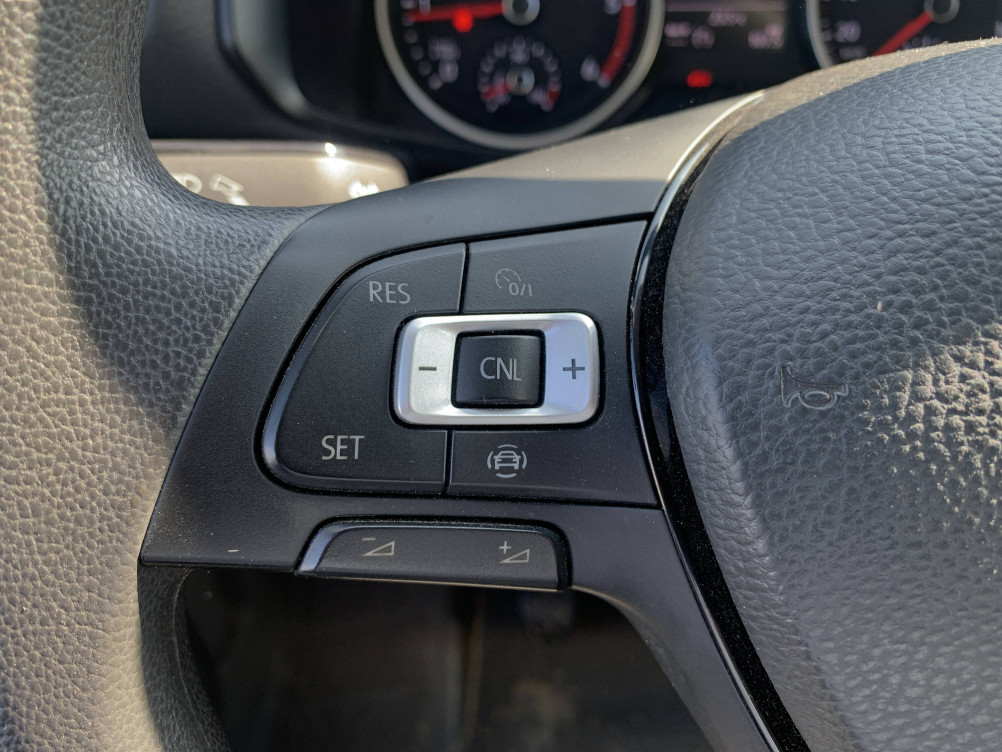 Acheter Volkswagen Crafter CRAFTER VAN 30 L3H3 2.0 TDI 140 CH BUSINESS LINE PLUS 4p occasion dans les concessions du Groupe Faurie