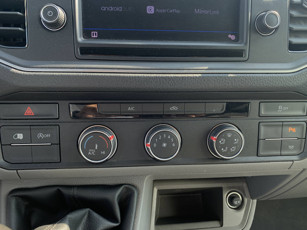 Acheter Volkswagen Crafter CRAFTER VAN 30 L3H3 2.0 TDI 140 CH BUSINESS LINE PLUS 4p occasion dans les concessions du Groupe Faurie