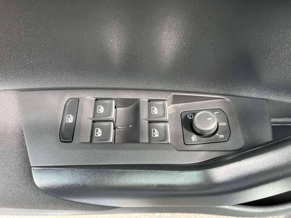 Acheter Volkswagen Polo Polo 1.0 TSI 95 S&S BVM5 R-Line 5p occasion dans les concessions du Groupe Faurie