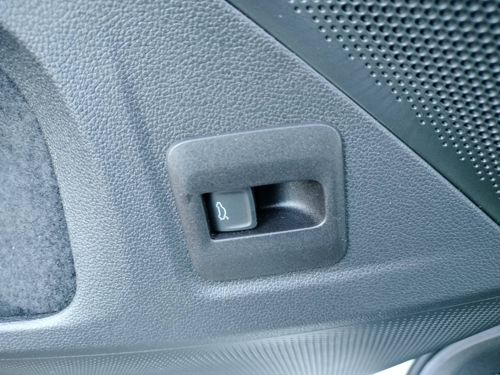 Acheter Volkswagen Tiguan Tiguan 2.0 TDI 150ch DSG7 R-Line 5p occasion dans les concessions du Groupe Faurie