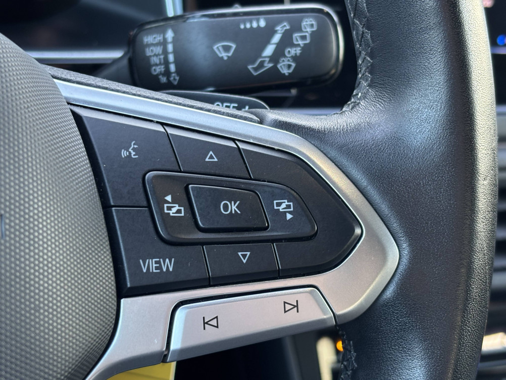 Acheter Volkswagen Polo Polo 1.0 TSI 95 S&S DSG7 R-Line 5p occasion dans les concessions du Groupe Faurie