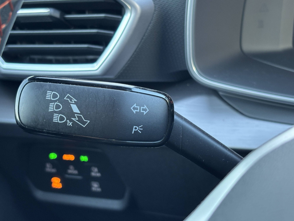 Acheter Seat Leon Leon 1.5 eTSI 150 DSG7 FR 5p occasion dans les concessions du Groupe Faurie