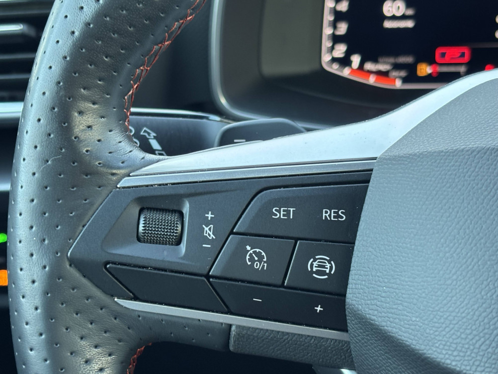 Acheter Seat Leon Leon 1.5 eTSI 150 DSG7 FR 5p occasion dans les concessions du Groupe Faurie