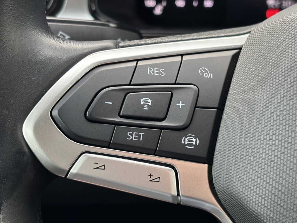 Acheter Volkswagen T-Roc T-Roc 2.0 TDI 116 Start/Stop BVM6 Life Plus 5p occasion dans les concessions du Groupe Faurie