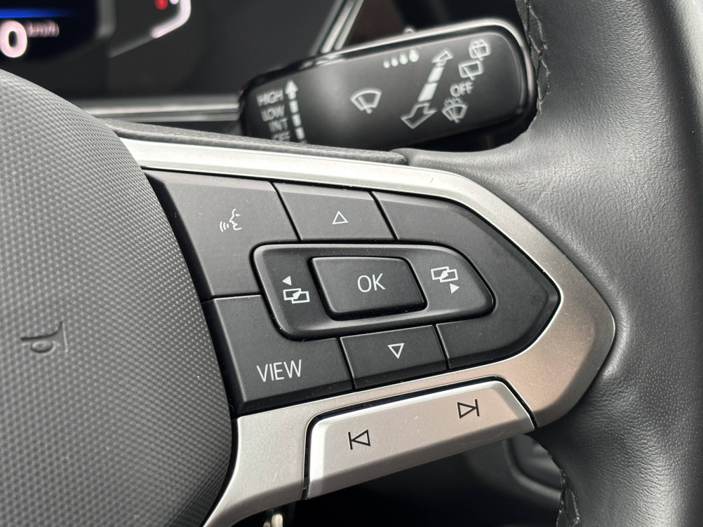 Acheter Volkswagen T-Cross T-Cross 1.0 TSI 110 Start/Stop BVM6 Life Tech 5p occasion dans les concessions du Groupe Faurie