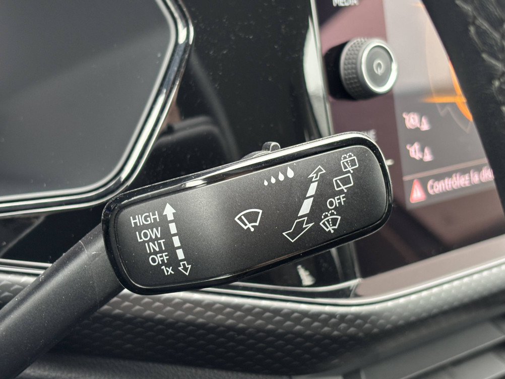 Acheter Volkswagen T-Cross T-Cross 1.0 TSI 110 Start/Stop BVM6 Life Tech 5p occasion dans les concessions du Groupe Faurie