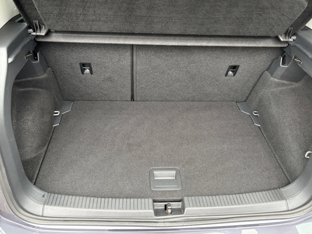 Acheter Volkswagen T-Cross T-Cross 1.0 TSI 110 Start/Stop BVM6 Life Tech 5p occasion dans les concessions du Groupe Faurie