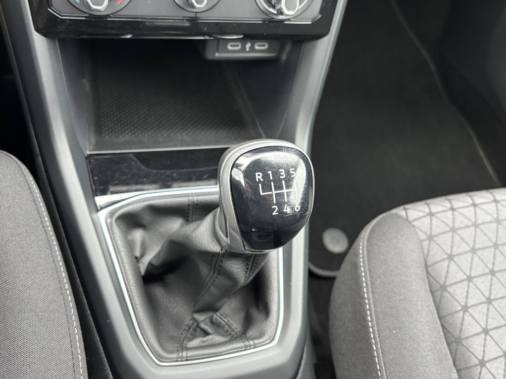 Acheter Volkswagen T-Cross T-Cross 1.0 TSI 110 Start/Stop BVM6 Life Tech 5p occasion dans les concessions du Groupe Faurie