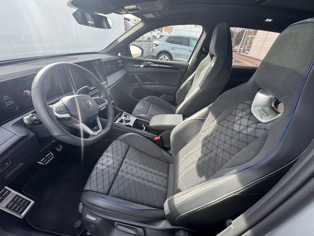 Acheter Volkswagen Tiguan Tiguan 1.5 eHybrid 204ch DSG6 R-Line Edition 5p neuf dans les concessions du Groupe Faurie