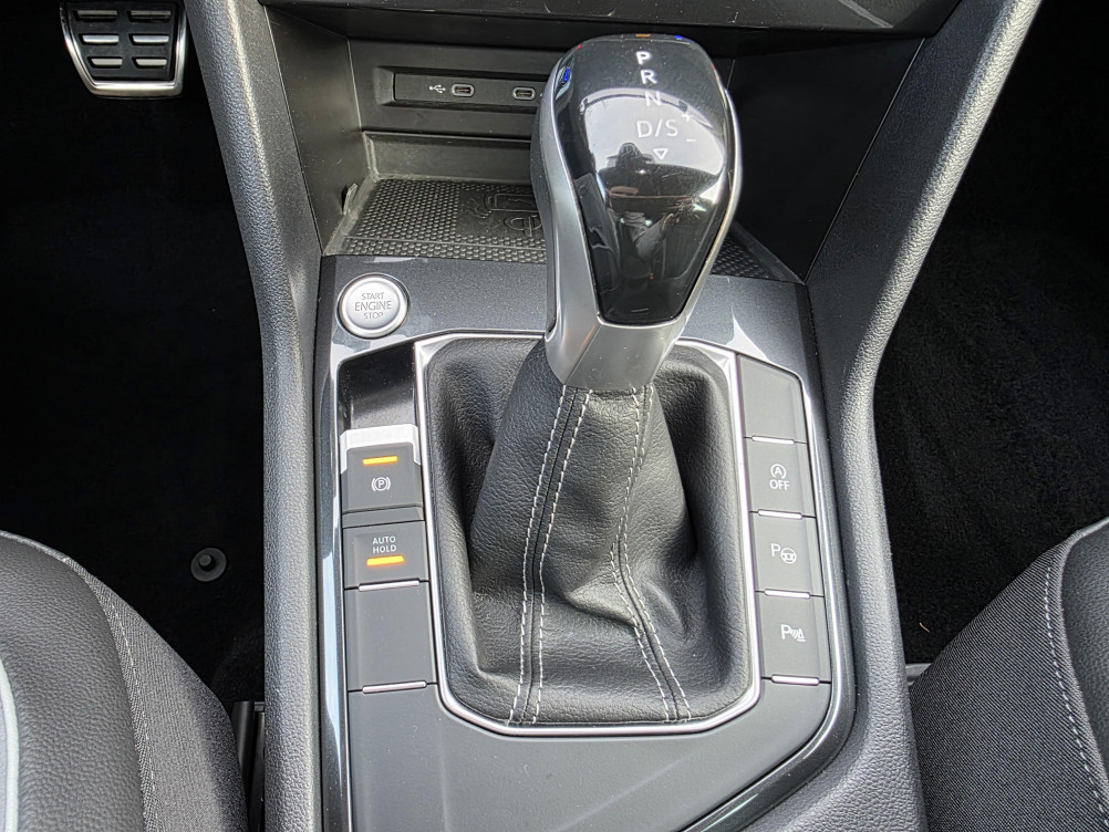 Acheter Volkswagen Tiguan Tiguan 2.0 TDI 150ch DSG7 R-Line 5p occasion dans les concessions du Groupe Faurie