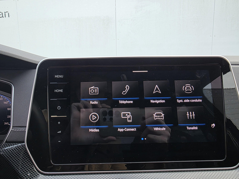 Acheter Volkswagen T-Cross T-Cross 1.5 TSI 150 Start/Stop DSG7 R-Line 5p occasion dans les concessions du Groupe Faurie