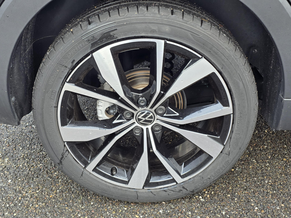Acheter Volkswagen T-Cross T-Cross 1.5 TSI 150 Start/Stop DSG7 R-Line 5p occasion dans les concessions du Groupe Faurie