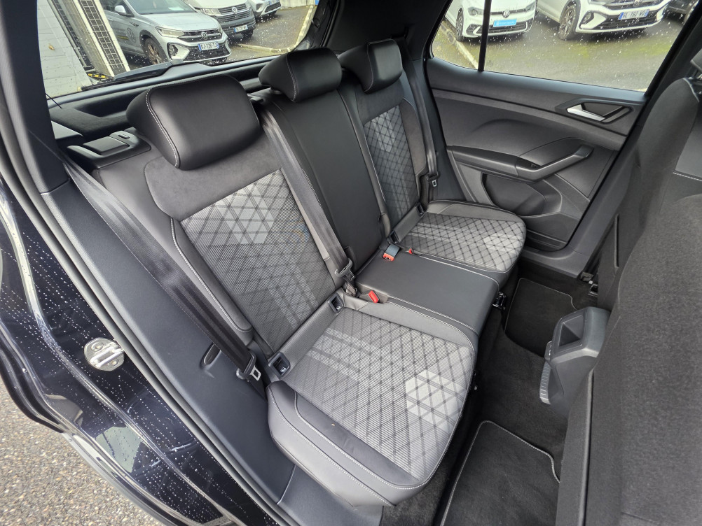 Acheter Volkswagen T-Cross T-Cross 1.5 TSI 150 Start/Stop DSG7 R-Line 5p occasion dans les concessions du Groupe Faurie