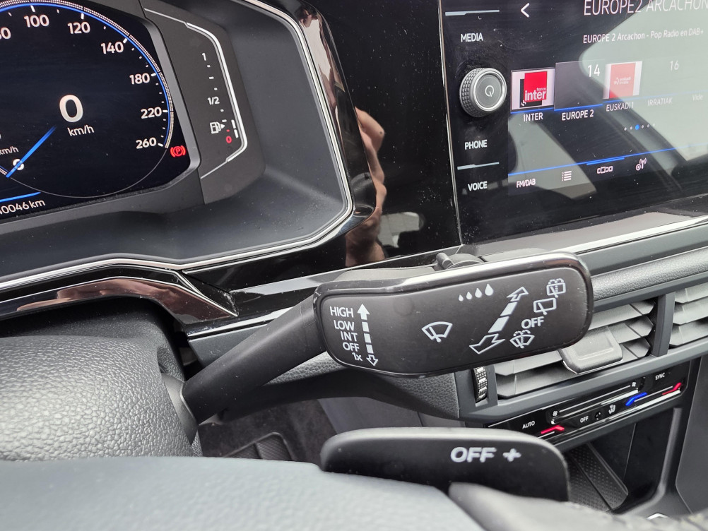 Acheter Volkswagen Taigo Taigo 1.5 TSI 150 DSG7 R-Line 5p occasion dans les concessions du Groupe Faurie