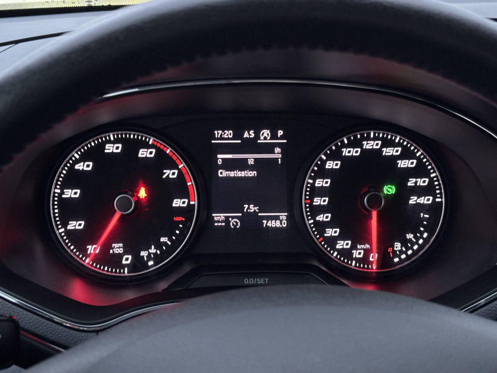 Acheter Seat Arona Arona 1.0 EcoTSI 115 ch Start/Stop DSG7 Style 5p occasion dans les concessions du Groupe Faurie