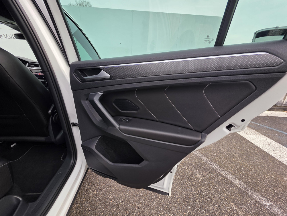 Acheter Volkswagen Tiguan Tiguan 1.4 eHybrid 245ch DSG6 R-Line 5p occasion dans les concessions du Groupe Faurie