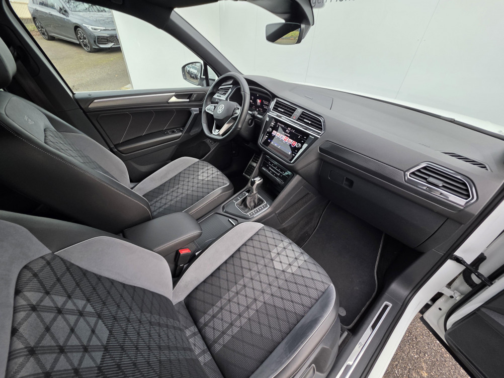 Acheter Volkswagen Tiguan Tiguan 1.4 eHybrid 245ch DSG6 R-Line 5p occasion dans les concessions du Groupe Faurie