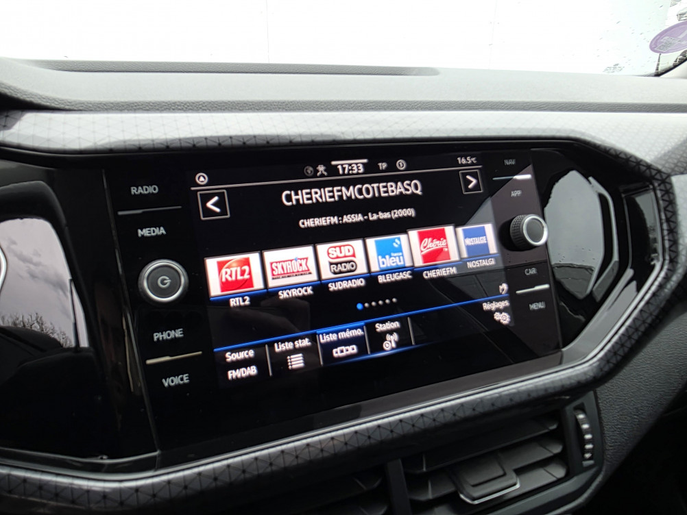 Acheter Volkswagen T-Cross T-Cross 1.0 TSI 110 Start/Stop DSG7 R-Line Tech 5p occasion dans les concessions du Groupe Faurie