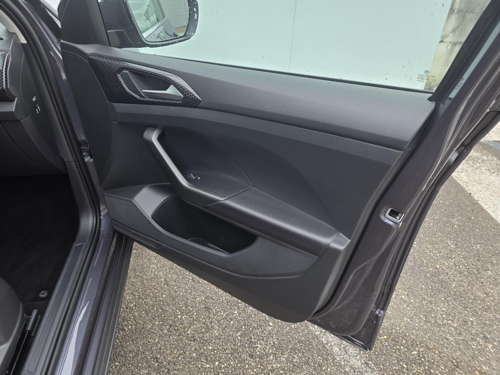 Acheter Volkswagen T-Cross T-Cross 1.0 TSI 110 Start/Stop DSG7 R-Line Tech 5p occasion dans les concessions du Groupe Faurie