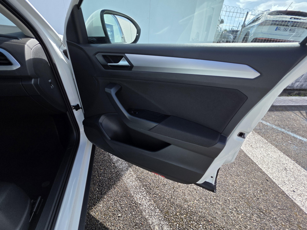 Acheter Volkswagen T-Roc T-Roc 2.0 TDI 150 Start/Stop DSG7 Life Plus 5p occasion dans les concessions du Groupe Faurie