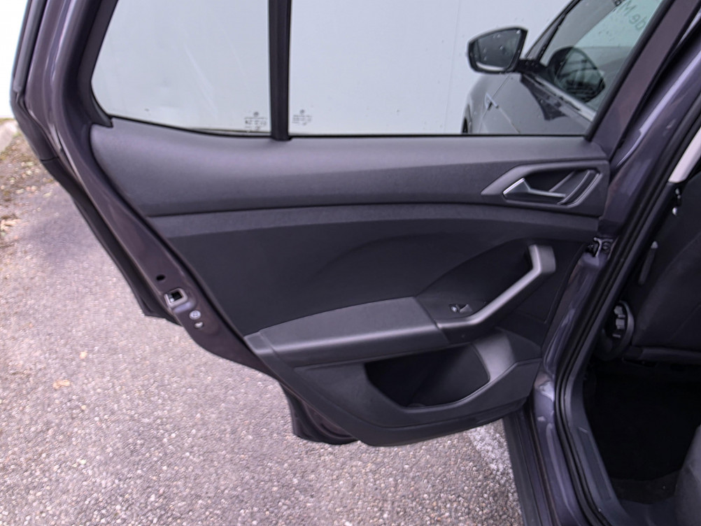 Acheter Volkswagen T-Cross T-Cross 1.0 TSI 110 Start/Stop DSG7 R-Line Tech 5p occasion dans les concessions du Groupe Faurie