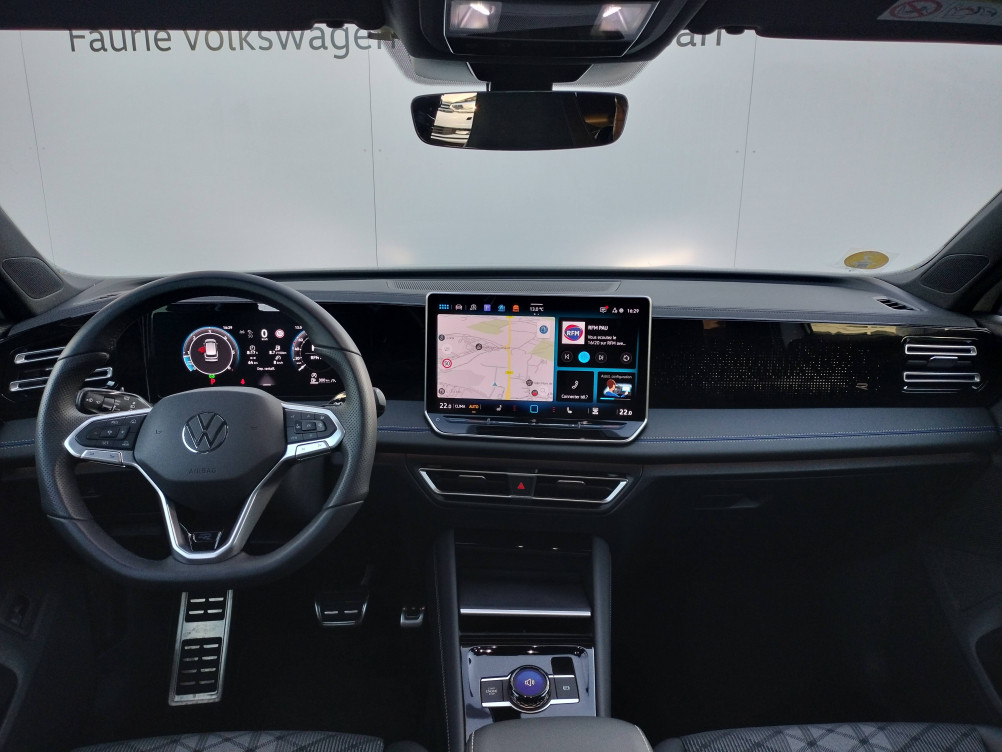 Acheter Volkswagen Tiguan Tiguan 2.0 TDI 150ch DSG7 R-Line 5p occasion dans les concessions du Groupe Faurie