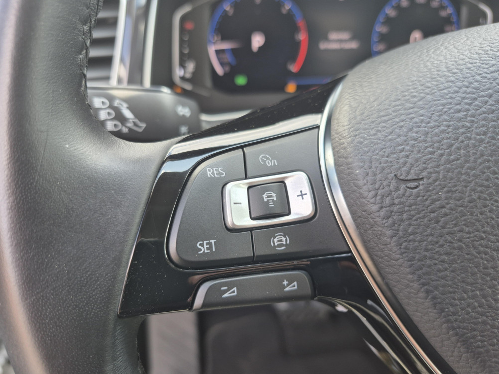 Acheter Volkswagen T-Roc T-Roc 2.0 TDI 150 Start/Stop DSG7 Carat 5p occasion dans les concessions du Groupe Faurie