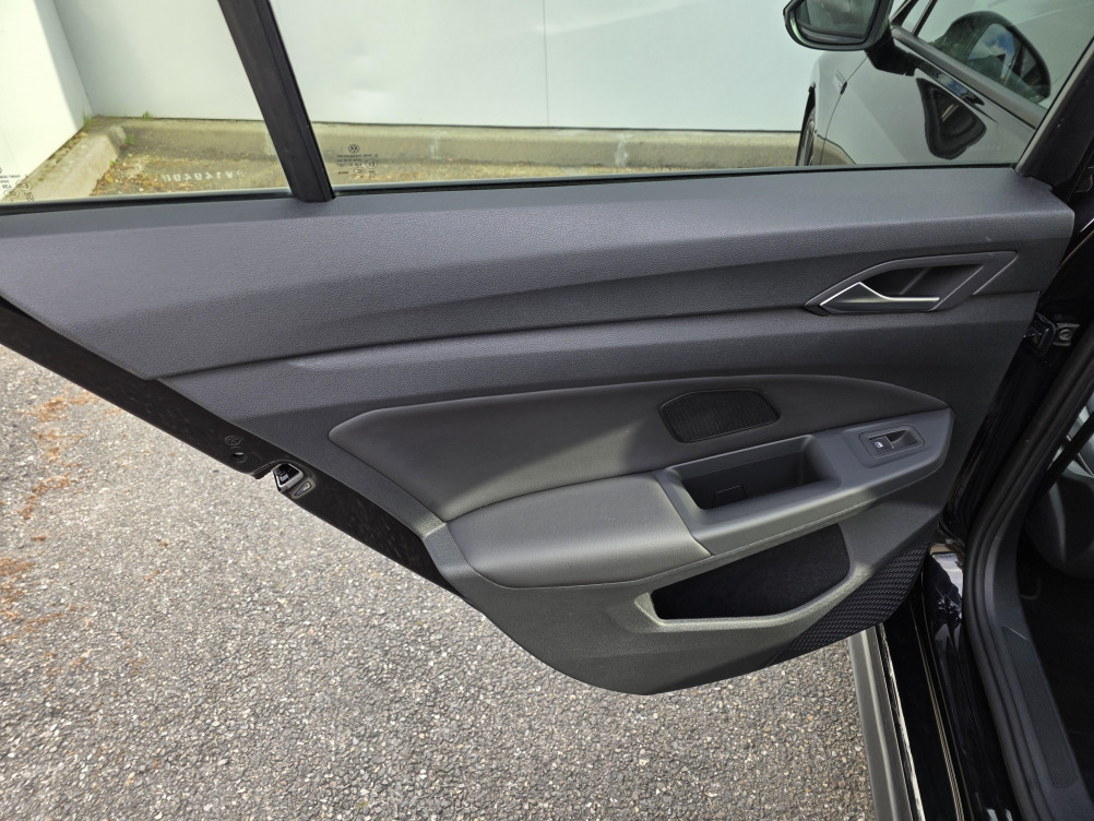 Acheter Volkswagen Golf Golf 2.0 TDI SCR 200 DSG7 GTD 5p occasion dans les concessions du Groupe Faurie